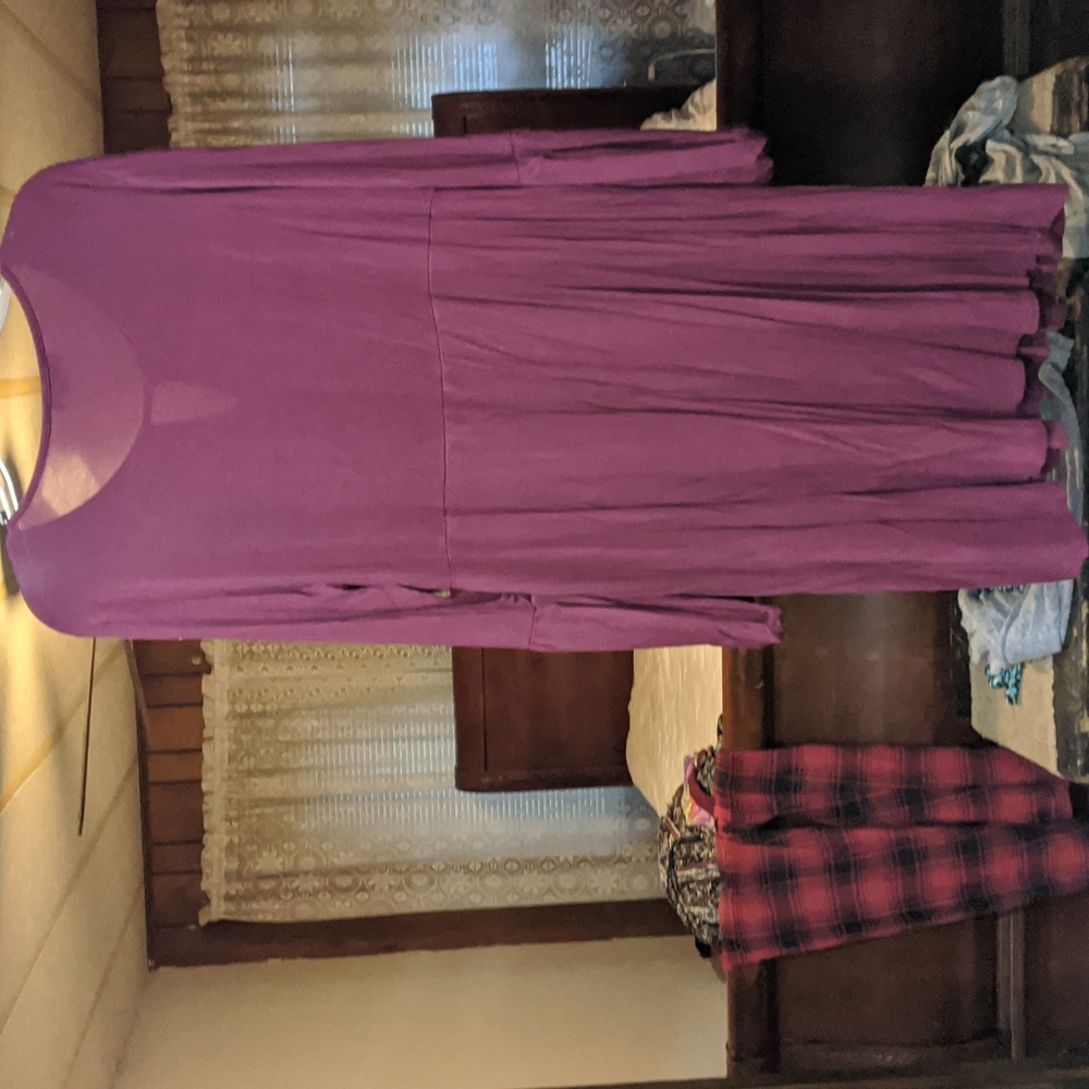 Dress - Picture 2 of 4